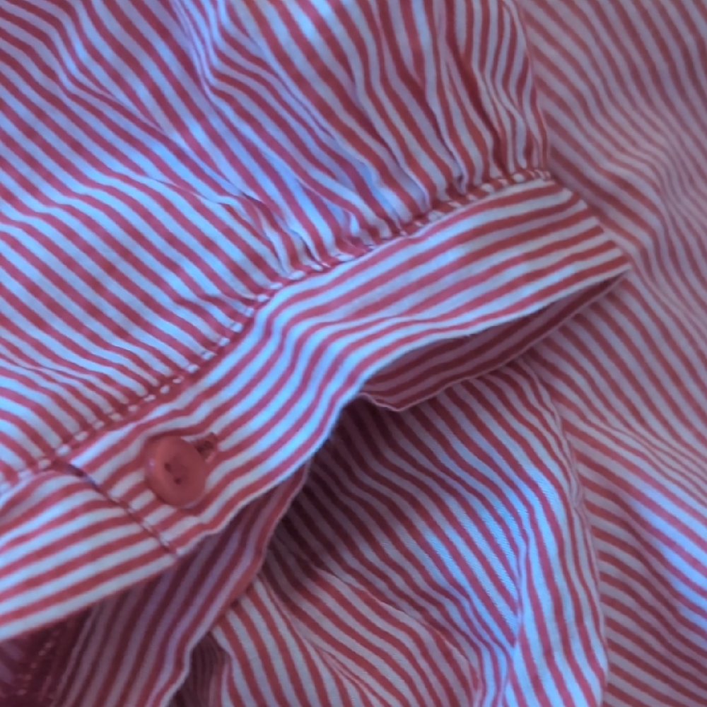 H&M Red and White Ruffle Blouse - Picture 6 of 7